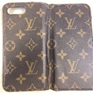 Louis Vuitton iPhone 8 Plus wallet case